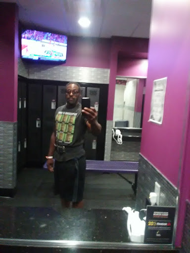 Gym «Planet Fitness», reviews and photos, 1901 E 37th Ave, Hobart, IN 46342, USA