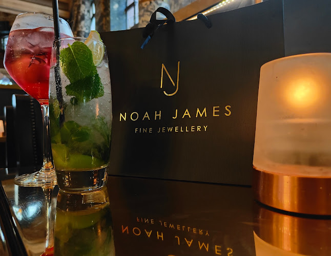 Comments and reviews of Noah James Jewellery - Bespoke Jewellers
