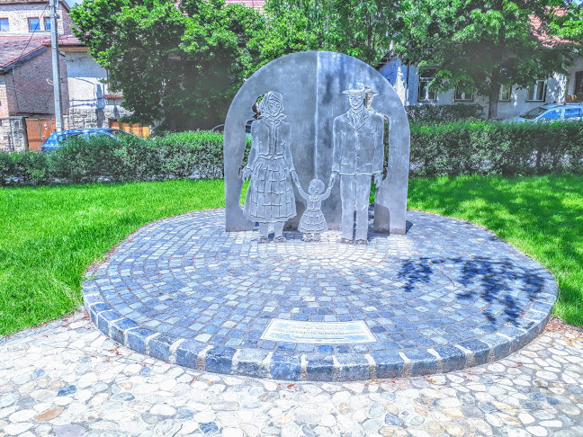 Opinii despre Őseink emlékére în Budakeszi - Parkoló