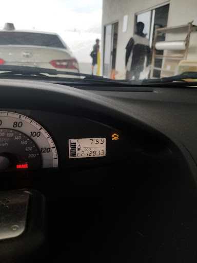 Toyota Dealer «Larry H. Miller Toyota Corona», reviews and photos, 1700 W 6th St, Corona, CA 92882, USA