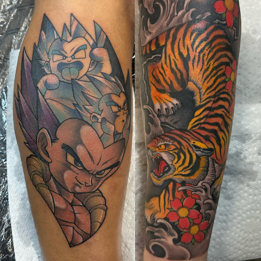 Explore hand poke tattoo ideas, creative tattoo ideas in Brooklyn, available at Empire Ink Tattoo Studio