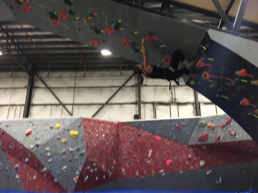 Rock Climbing Gym «Hoosier Heights Indianapolis», reviews and photos, 9850 Mayflower Park Dr, Carmel, IN 46032, USA
