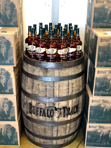 Liquor Store «Rose City Liquor Store», reviews and photos, 7253 NE Sandy Blvd, Portland, OR 97213, USA