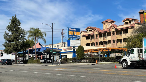 Car Wash «Glenoaks Car Wash», reviews and photos, 444 S Glenoaks Blvd, Burbank, CA 91502, USA