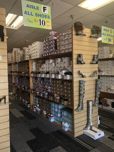 Shoe Store «Shoe Land», reviews and photos, 1544 Southlake Pkwy # 9A, Morrow, GA 30260, USA