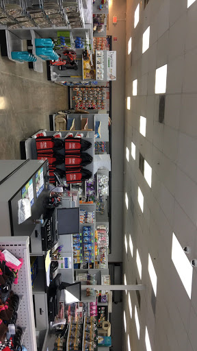 Pet Store «Carters Pet Mart», reviews and photos, 510 N Main St, Manteca, CA 95336, USA