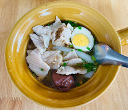 เกาเหลาเลือดหมูธนินทร สาขาคลองสาม photo