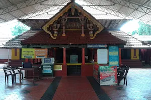 Madayi Sri Thiruvarkkaattu Kaavu Bhagavati Temple image