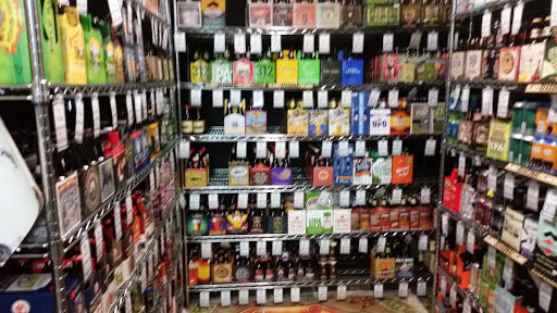 Convenience Store «Lone Star Beverages», reviews and photos, 3065 N Josey Ln #62, Carrollton, TX 75007, USA