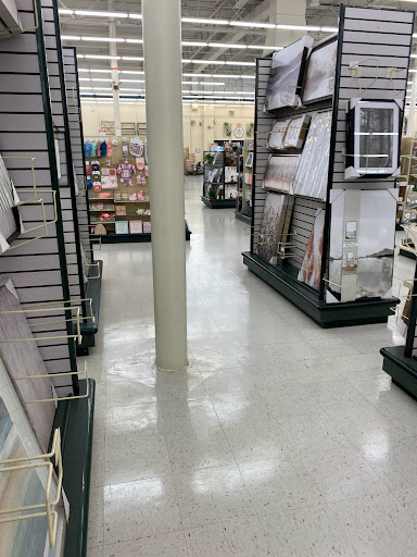 Craft Store «Hobby Lobby», reviews and photos, 4250 28th St SE, Kentwood, MI 49512, USA