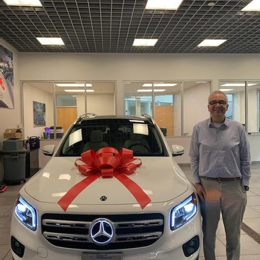 Mercedes Benz Dealer «Mercedes-Benz of Naperville», reviews and photos, 1569 Ogden Ave, Naperville, IL 60540, USA