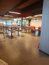 Atmosphère du Restauration rapide McDonald's à Saint-Ouen-l'Aumône - n°9