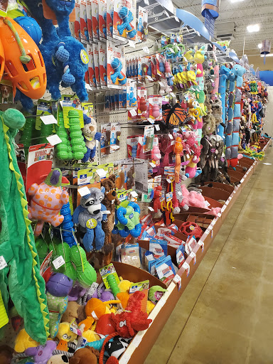 Pet Supply Store «PetSmart», reviews and photos, 150 E Blackstock Rd a, Spartanburg, SC 29301, USA