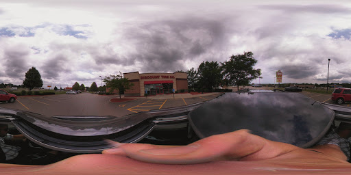 Tire Shop «Discount Tire Store - Burnsville, MN», reviews and photos, 14200 Morgan Ave S, Burnsville, MN 55306, USA