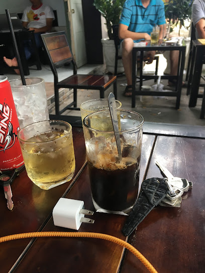 Cafe Phố Đông