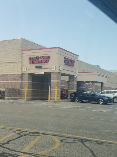 Supermarket «Giant Eagle Supermarket», reviews and photos, 36475 Euclid Ave, Willoughby, OH 44094, USA