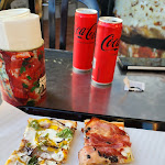 Photo n°1 de l'avis de Timm.o fait le 24/09/2023 à 16:32 sur le  Pizzeria MARINA (Marina Pizza Al Taglio) à Fiumicino