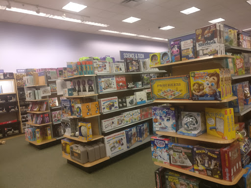 Book Store «Barnes & Noble», reviews and photos, 20 Hatton Pl, Hilton Head Island, SC 29926, USA