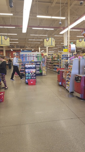 Grocery Store «Hannaford Supermarket», reviews and photos, 7 Hannaford Dr, Westbrook, ME 04092, USA