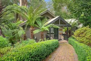 Belle Le Vie - Luxury Bed and Breakfast image