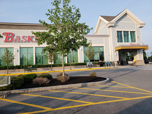 Grocery Store «Market Basket», reviews and photos, 5 Garden Ln, Londonderry, NH 03053, USA