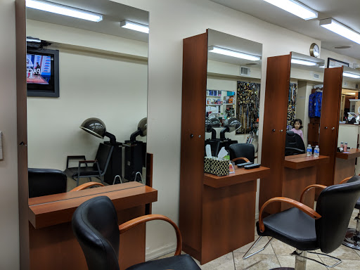 Hair Salon «Universal Hair Salon Inc», reviews and photos, 212 E 51st St, New York, NY 10022, USA