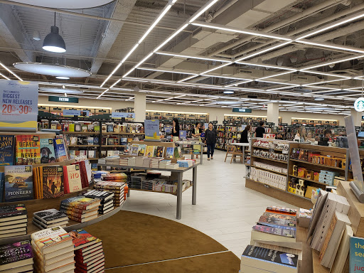 Book Store «Barnes & Noble», reviews and photos, 187 Riverside Square Mall, Hackensack, NJ 07601, USA