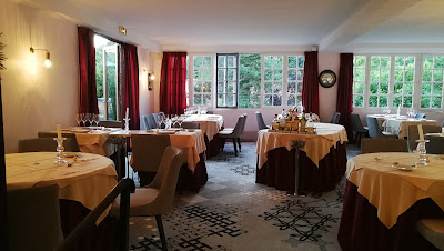 Aux Chandelles à Louveciennes