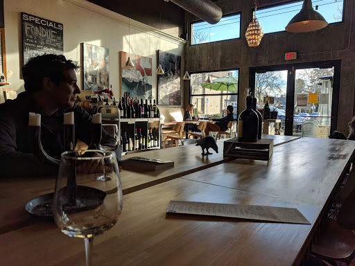 Wine Store «Blackbird Wine Shop», reviews and photos, 4323 NE Fremont St, Portland, OR 97213, USA