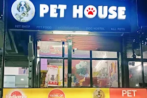 Pet House image