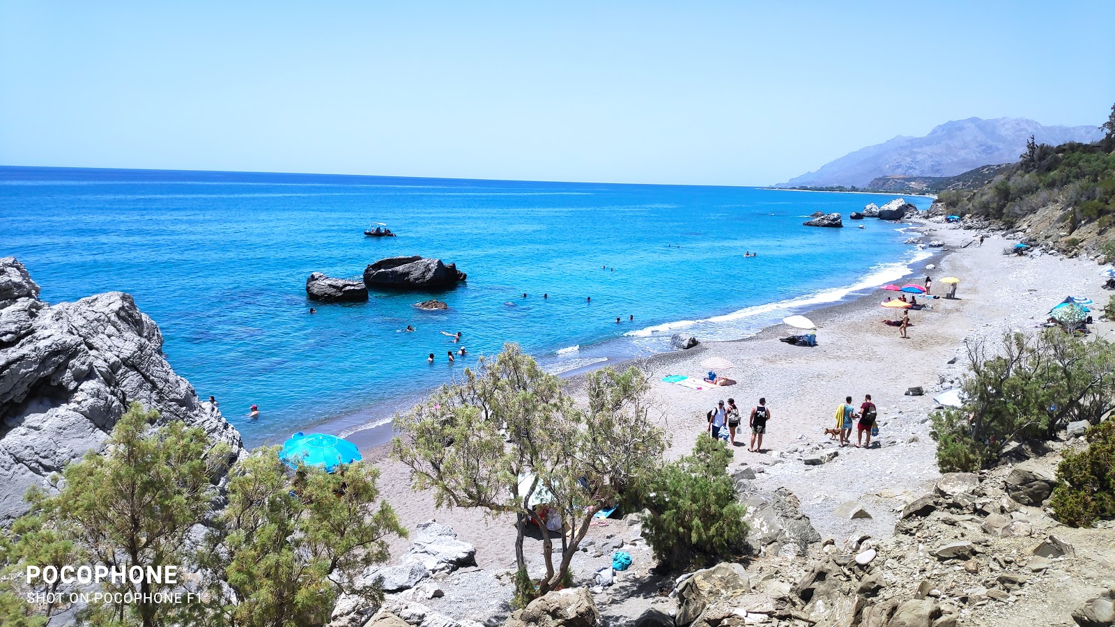 Foto av Paralia Listi med rymlig strand