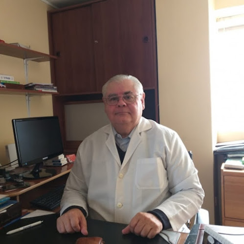 Dr. Renato Cárdenas Sotomayor, Psiquiatra - Concepción