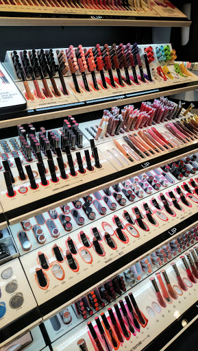 Cosmetics Store «SEPHORA», reviews and photos, 616 Southcenter Mall, Tukwila, WA 98188, USA