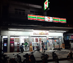 7-Eleven photo