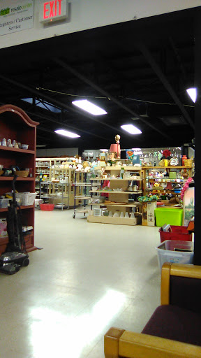 Thrift Store «The Resale Center», reviews and photos, 1505 34th St, Lubbock, TX 79411, USA