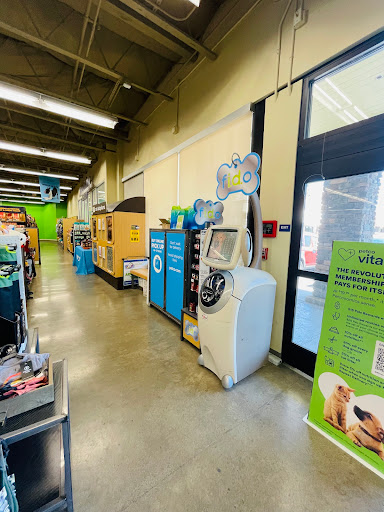 Pet Supply Store «Petco Animal Supplies», reviews and photos, 3454 Palmer Dr #7a, Cameron Park, CA 95682, USA