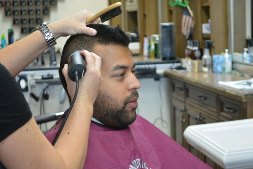 Barber Shop «American Barber Shop Cumming», reviews and photos, 415 Peachtree Pkwy #220, Cumming, GA 30041, USA