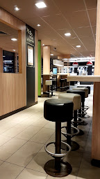 Photo n°23 de McDonald's à Compiègne ()