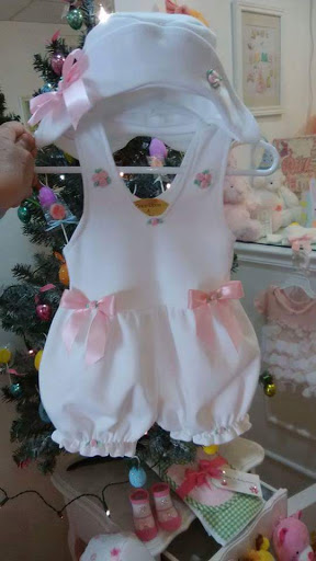 Baby Clothing Store «Once upon a baby gallery», reviews and photos, 17 Wall St, Huntington, NY 11743, USA