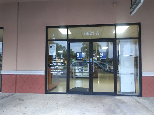 Thrift Store «Goodwill Greenacres/Woodlake Store & Donation Center», reviews and photos, 5821 Lake Worth Rd, Greenacres, FL 33463, USA