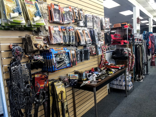 Thrift Store «Goodwill Industries of the Chesapeake, Inc.», reviews and photos, 674 Old Mill Rd, Millersville, MD 21108, USA