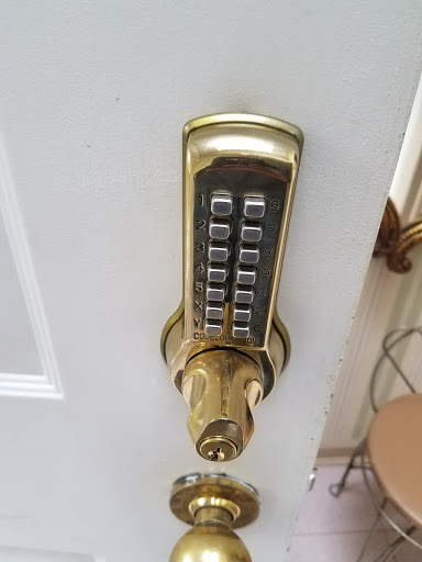 Locksmith «Sun Security Inc. & Locksmith», reviews and photos, 89-53 Francis Lewis Blvd, Queens Village, NY 11427, USA
