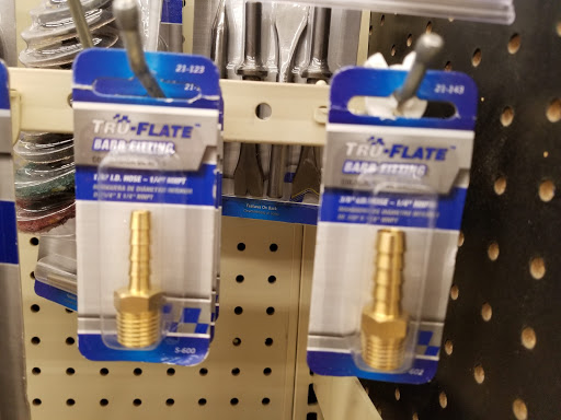 Auto Parts Store «Advance Auto Parts», reviews and photos, 9791 St Charles Rock Rd, Breckenridge Hills, MO 63114, USA