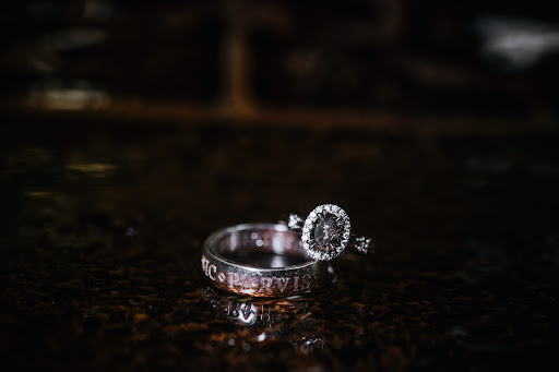 Jeweler «White & Ivory Fine Jewelry», reviews and photos, 1610 Village Market Blvd SE #110, Leesburg, VA 20175, USA