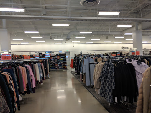 Department Store «Nordstrom Rack The Greene», reviews and photos, 33 Greene Blvd, Beavercreek, OH 45440, USA