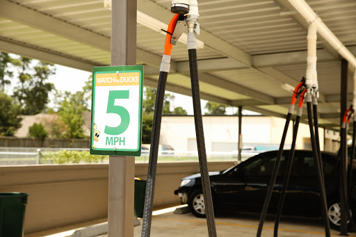 Car Wash «Quick Quack Car Wash - Spring Klein Crossing», reviews and photos, 6242 Farm to Market 2920, Spring, TX 77379, USA