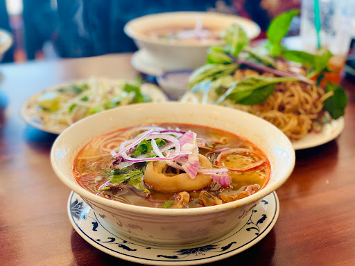 Phuong Nam Restaurant