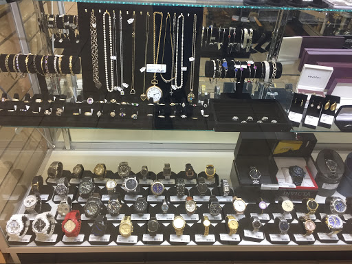 Pawn Shop «Cash Point», reviews and photos, 135 Cabot St, Beverly, MA 01915, USA