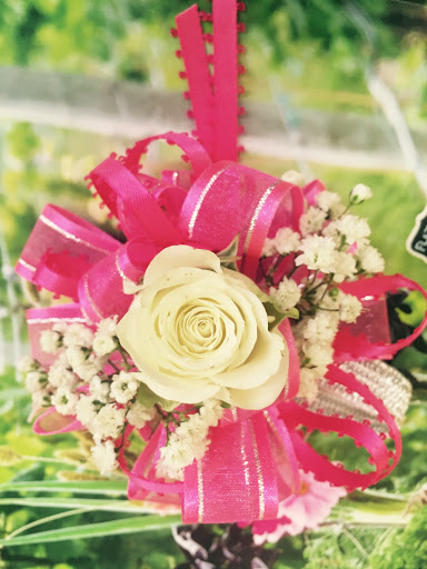 Florist «Hills Floral», reviews and photos, 1166 S Robert St, West St Paul, MN 55118, USA