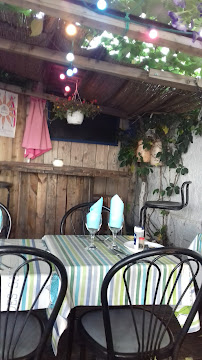 Atmosphère du Restaurant de fruits de mer Bar de l'étang à Saintes-Maries-de-la-Mer - n°18
